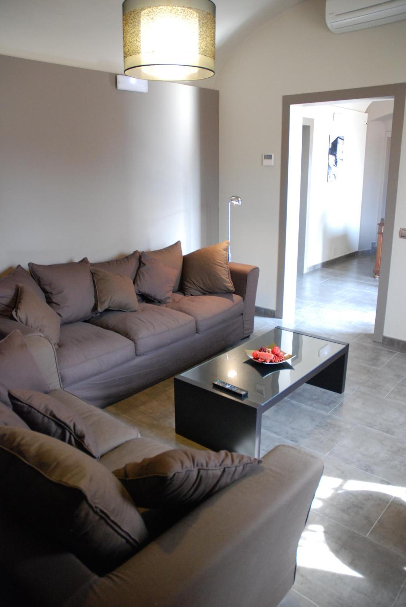 פאלס Hostal Barris מראה חיצוני תמונה