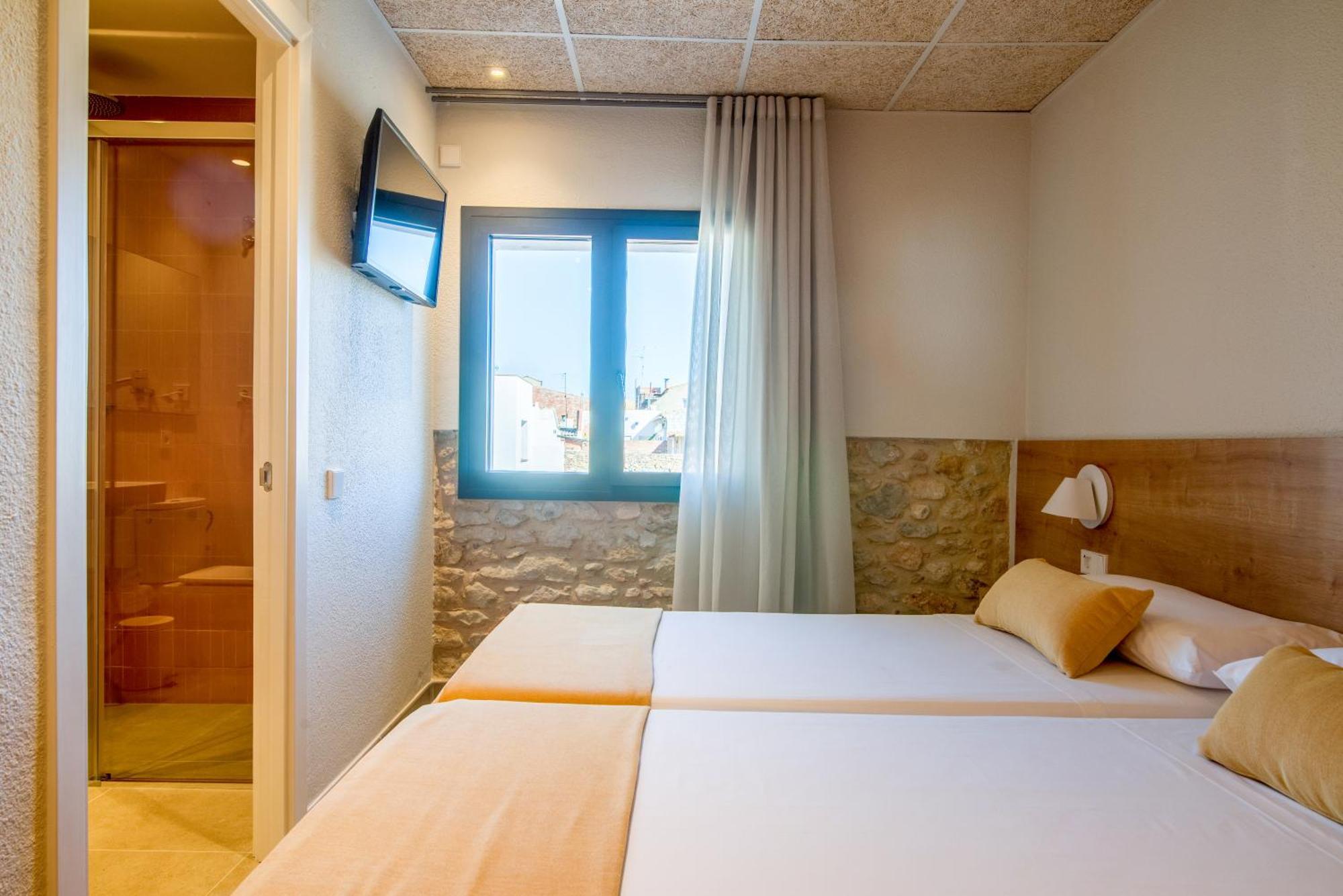 פאלס Hostal Barris חדר תמונה